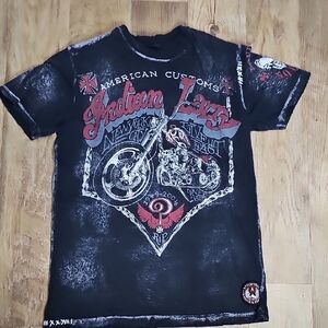 Vintage And Rare Indian Larry Afflication Graphic Black and Red Medium T-Shirt